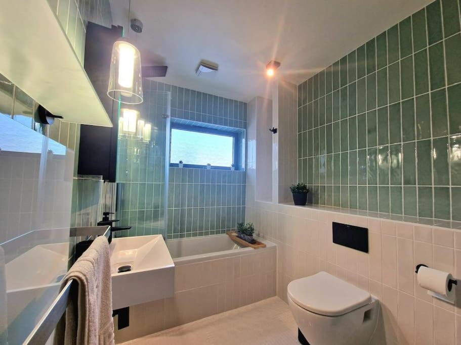 קאמברידג' Luxury Station Apartment By Payman Club מראה חיצוני תמונה